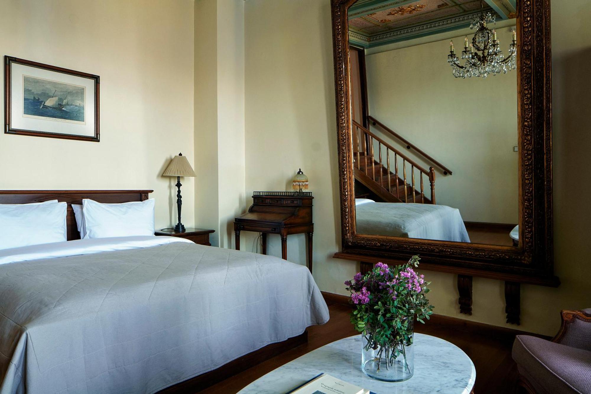Syrou Melathron Hotel Ermoupoli Ngoại thất bức ảnh
